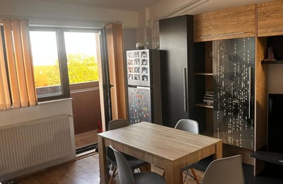 Location d’un appartement chaleureux de 2 pièces, 55 m², Faleza Nord, Constanța, Roumanie